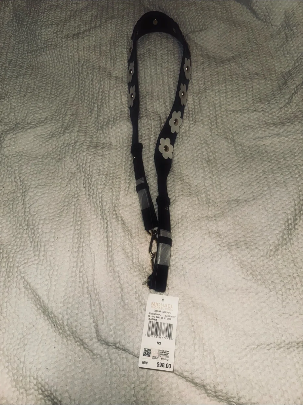 Michael Kor/MK Black Floral Appliqué Bag Strap, guitar strap 🌼 NWT- - Picture 14 of 14